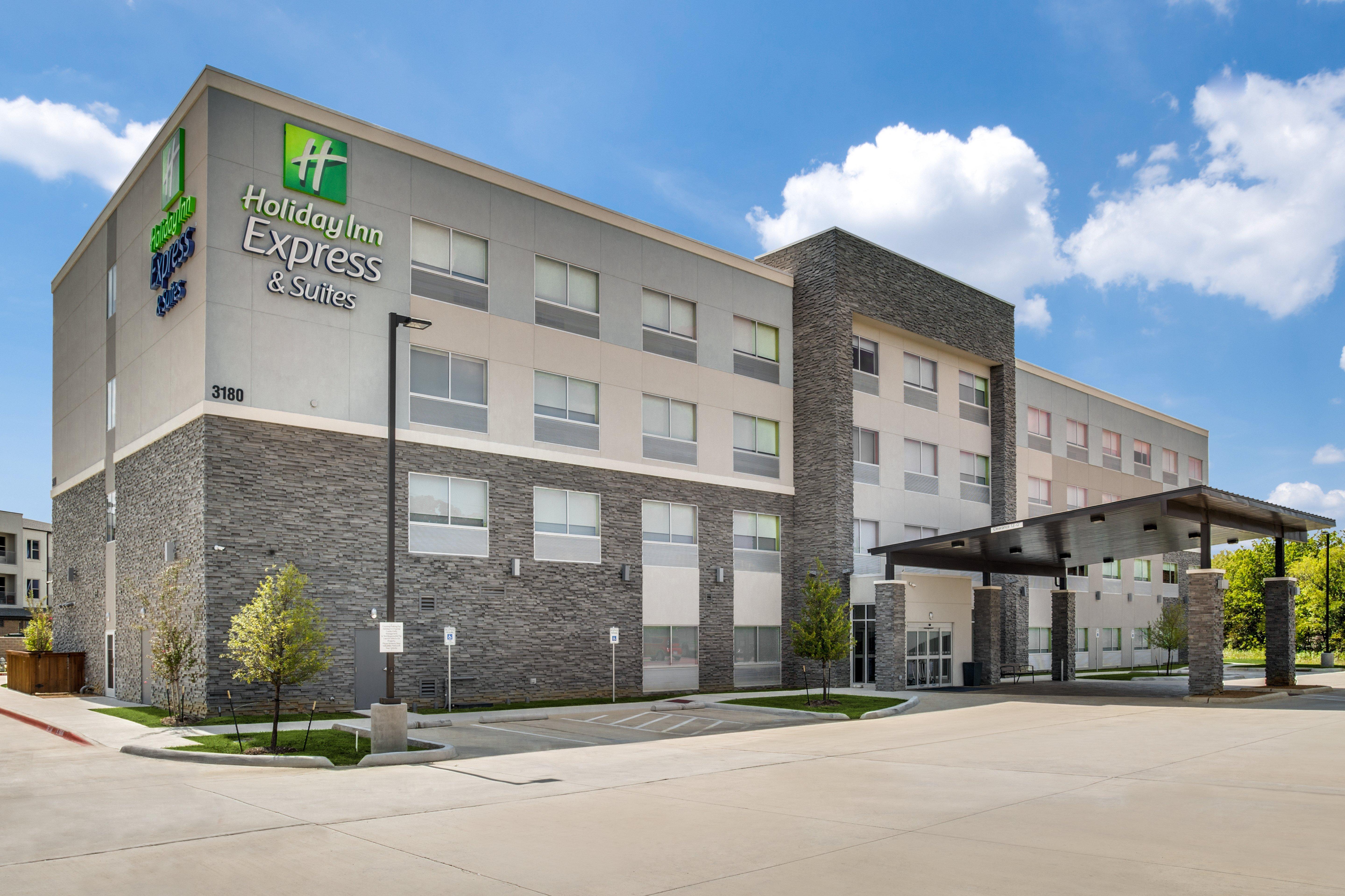 Hilton Garden Inn Denton Ngoại thất bức ảnh