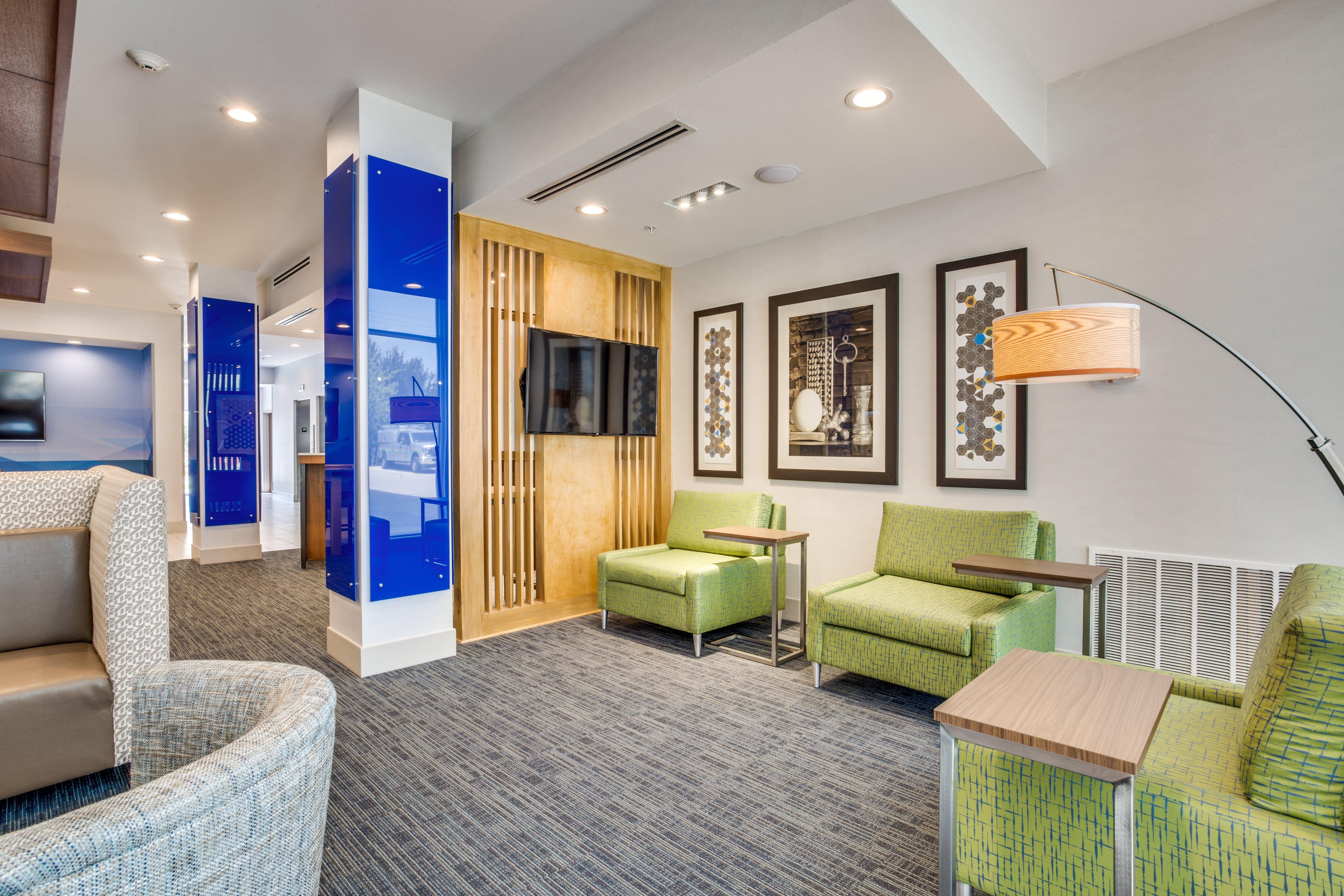Hilton Garden Inn Denton Ngoại thất bức ảnh