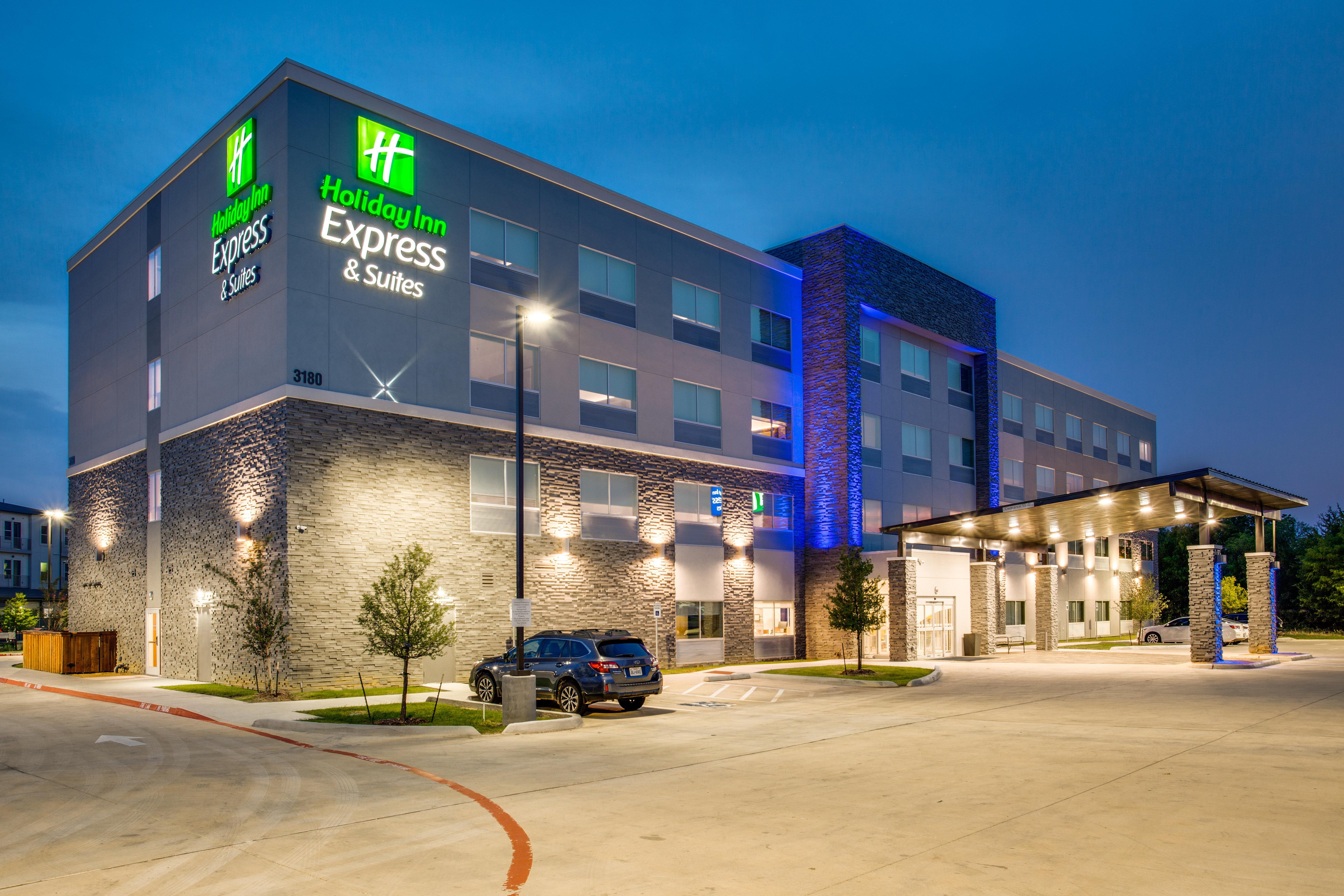 Hilton Garden Inn Denton Ngoại thất bức ảnh